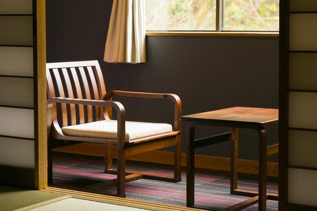 Yugawara-Onsen Komachikan Extérieur photo